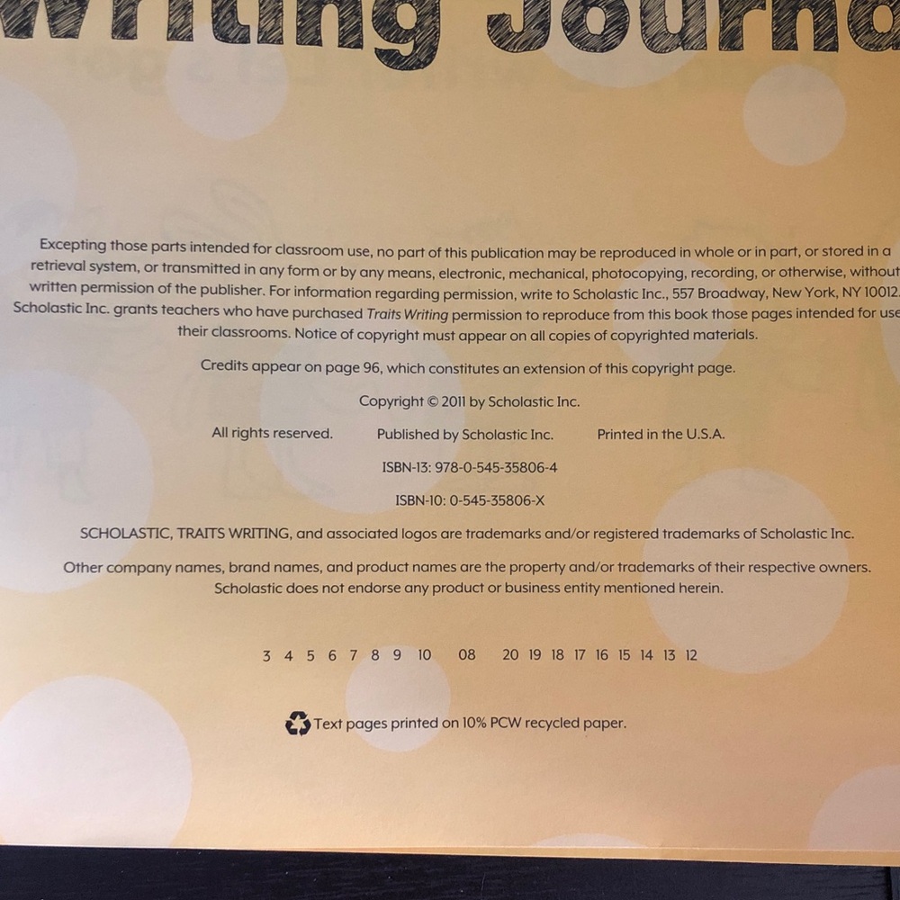 🌸 Scholastic Traits Writing Journal - Picture 4 of 8